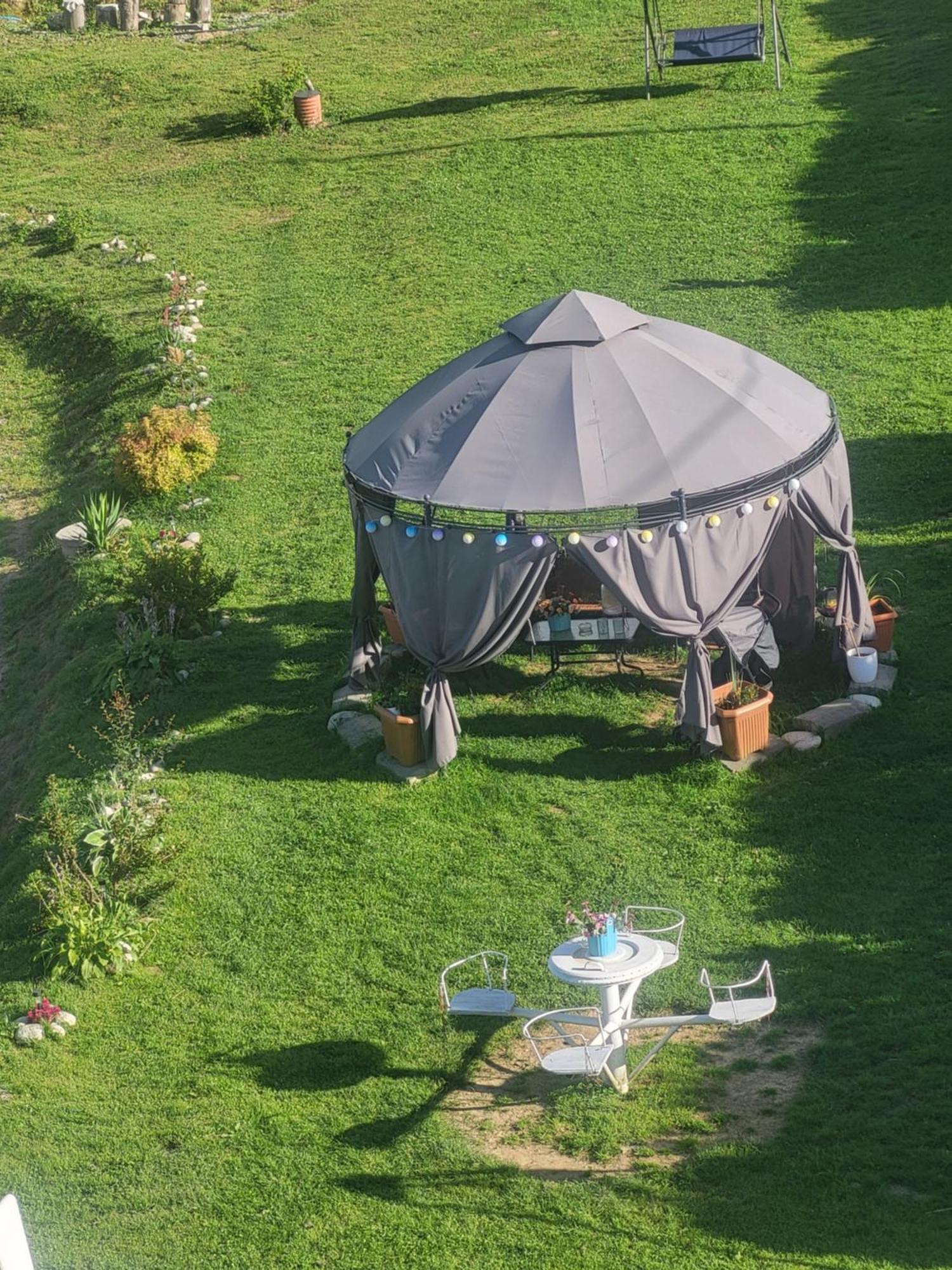 Glamping Gliczarow Klapnioki Bed & Breakfast Lesnica  Exterior photo